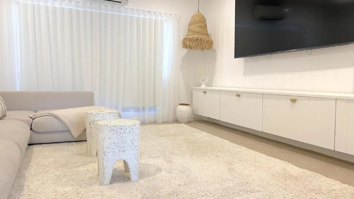 Holiday home Lux Escape Stroll To Beach Pets Welcome Kewarra Beach
